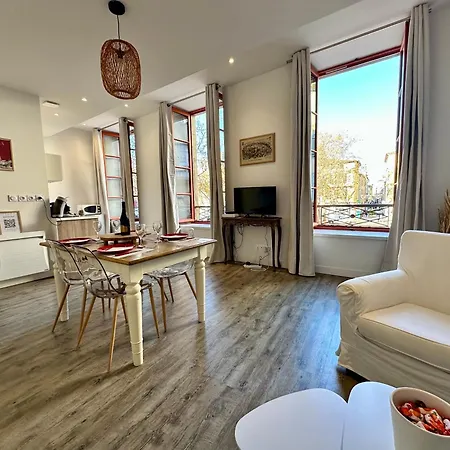 La Magie De Carnot Meuble De Tourisme 3 Etoiles Apartament Carcassonne