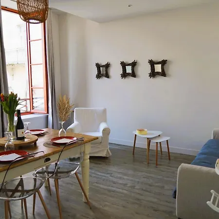 Apartament La Magie De Carnot Meuble De Tourisme 3 Etoiles *